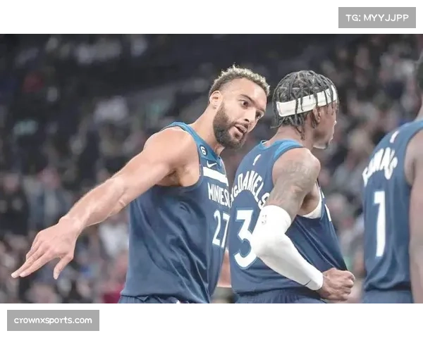 森林狼进攻体系多元 唐斯里德双塔组合见效 森林狼进攻体系多元 唐斯里德双塔组合见效