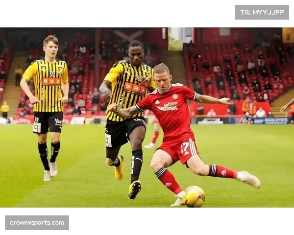 欧协联中游球队侧重边路进攻,传中次数占比显著提升